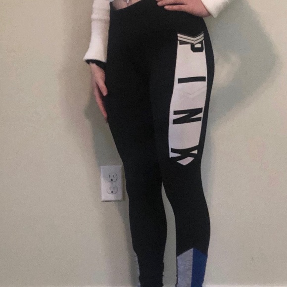 ❌SOLD❌Victoria’s Secret PINK leggings Small - Picture 2 of 7